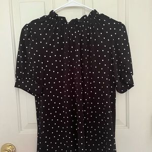 Polka dot B&W business casual blouse ✨